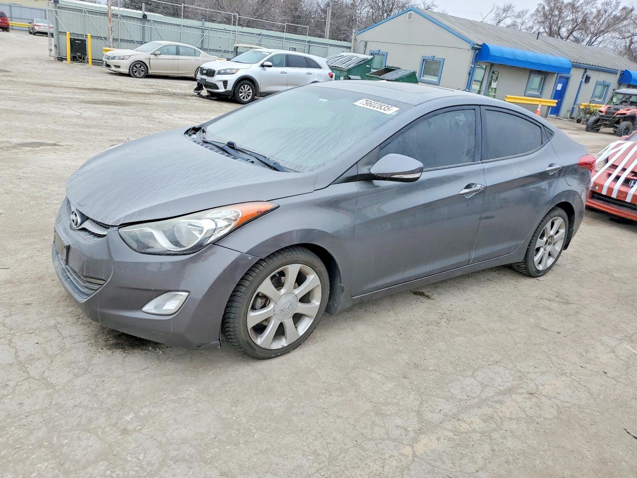 2013 HYUNDAI ELANTRA