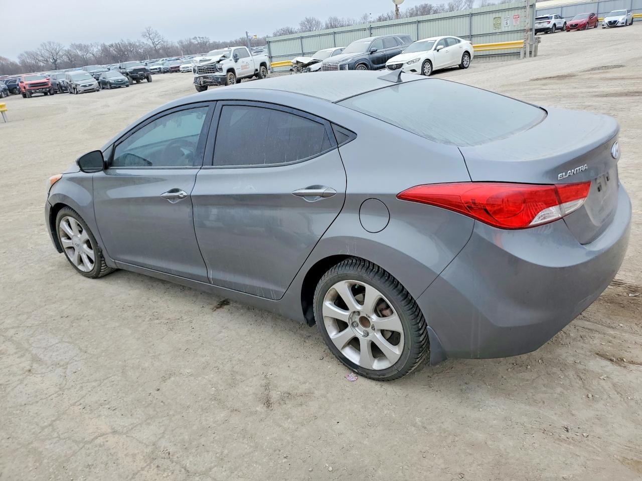 2013 HYUNDAI ELANTRA LIMITED photo 3