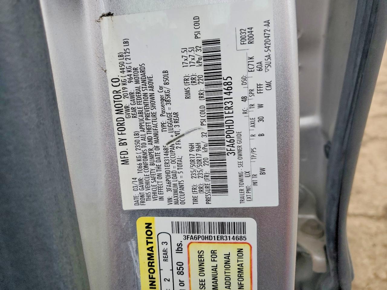 2014 FORD FUSION SE photo 23