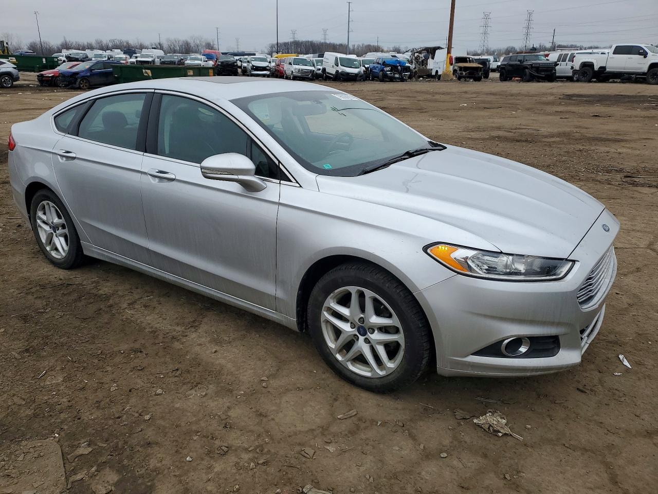 2014 FORD FUSION SE photo 7