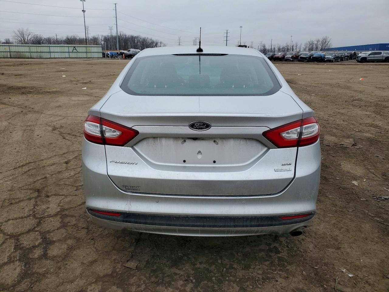 2014 FORD FUSION SE photo 11
