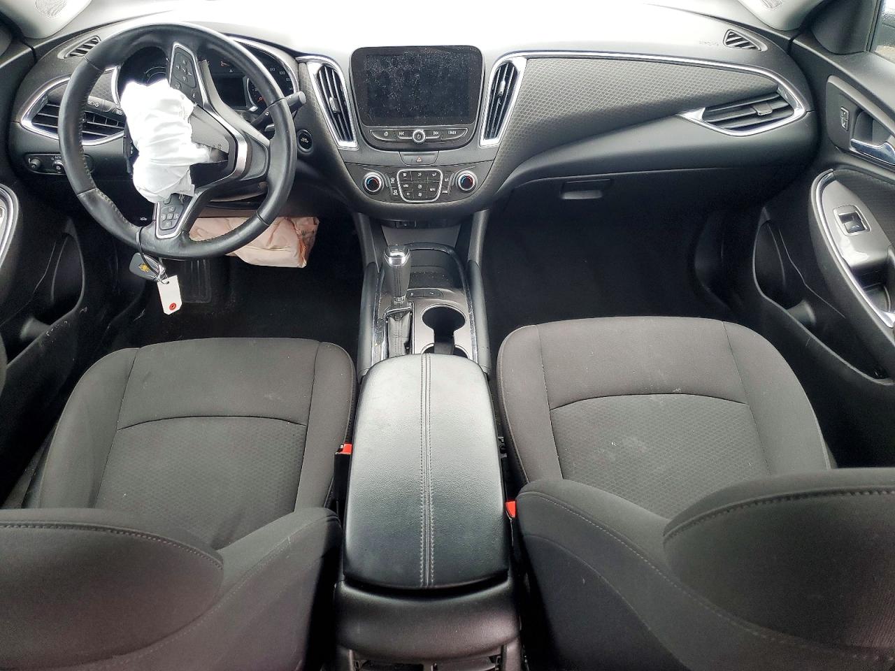2018 CHEVROLET MALIBU HYBRID photo 8