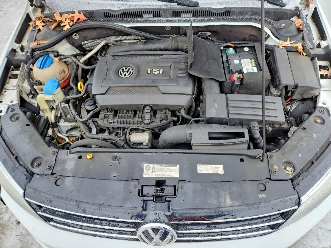 2015 VOLKSWAGEN JETTA SE photo 11