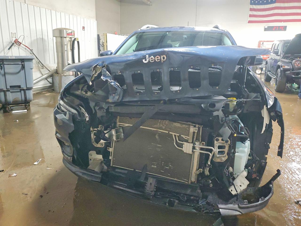 2019 JEEP CHEROKEE LATITUDE photo 5