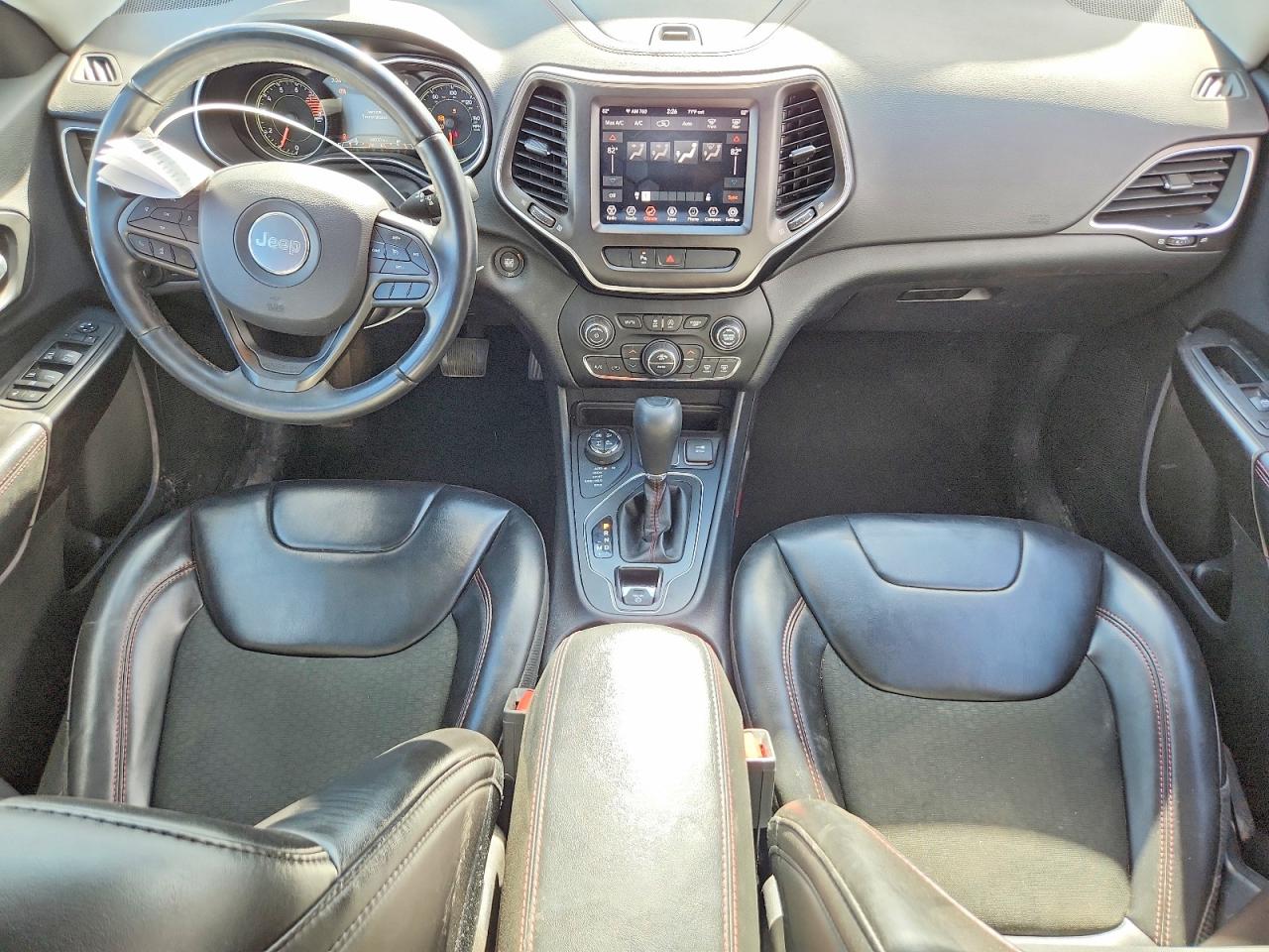 2019 JEEP CHEROKEE TRAILHAWK photo 15