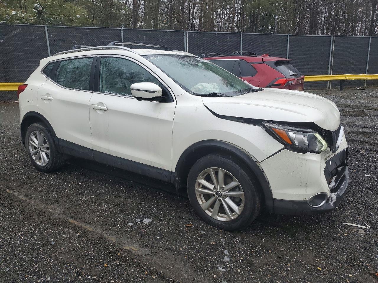 2019 NISSAN ROGUE SPORT SV photo 4