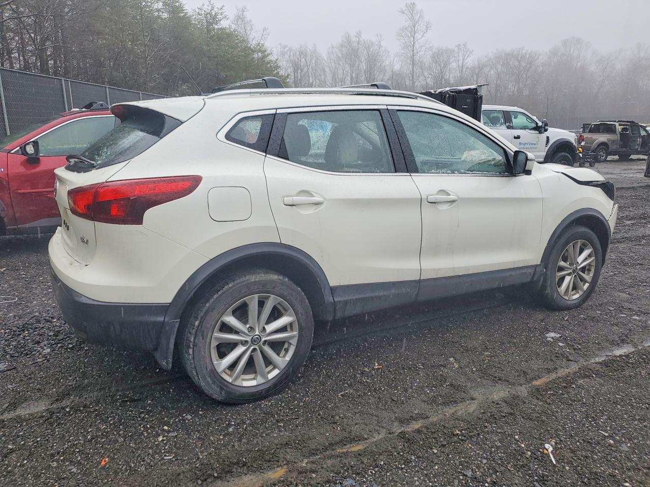 2019 NISSAN ROGUE SPORT SV photo 3