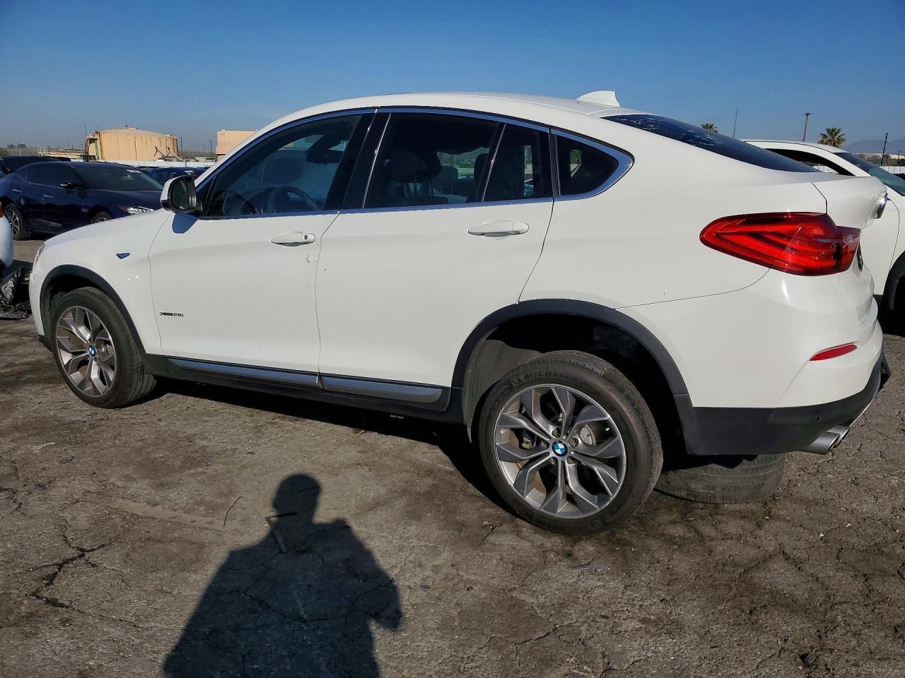 2018 BMW X4 XDRIVE28I photo 3