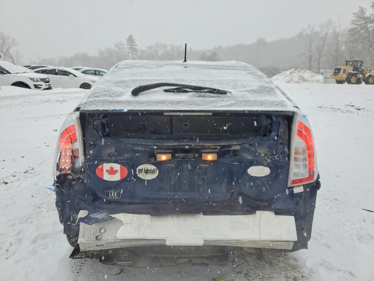 2012 TOYOTA PRIUS TWO photo 6