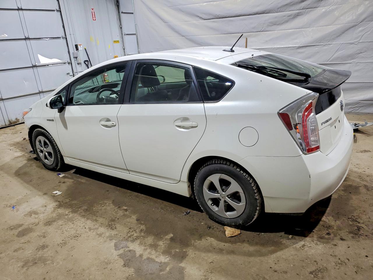 2014 TOYOTA PRIUS FOUR photo 2