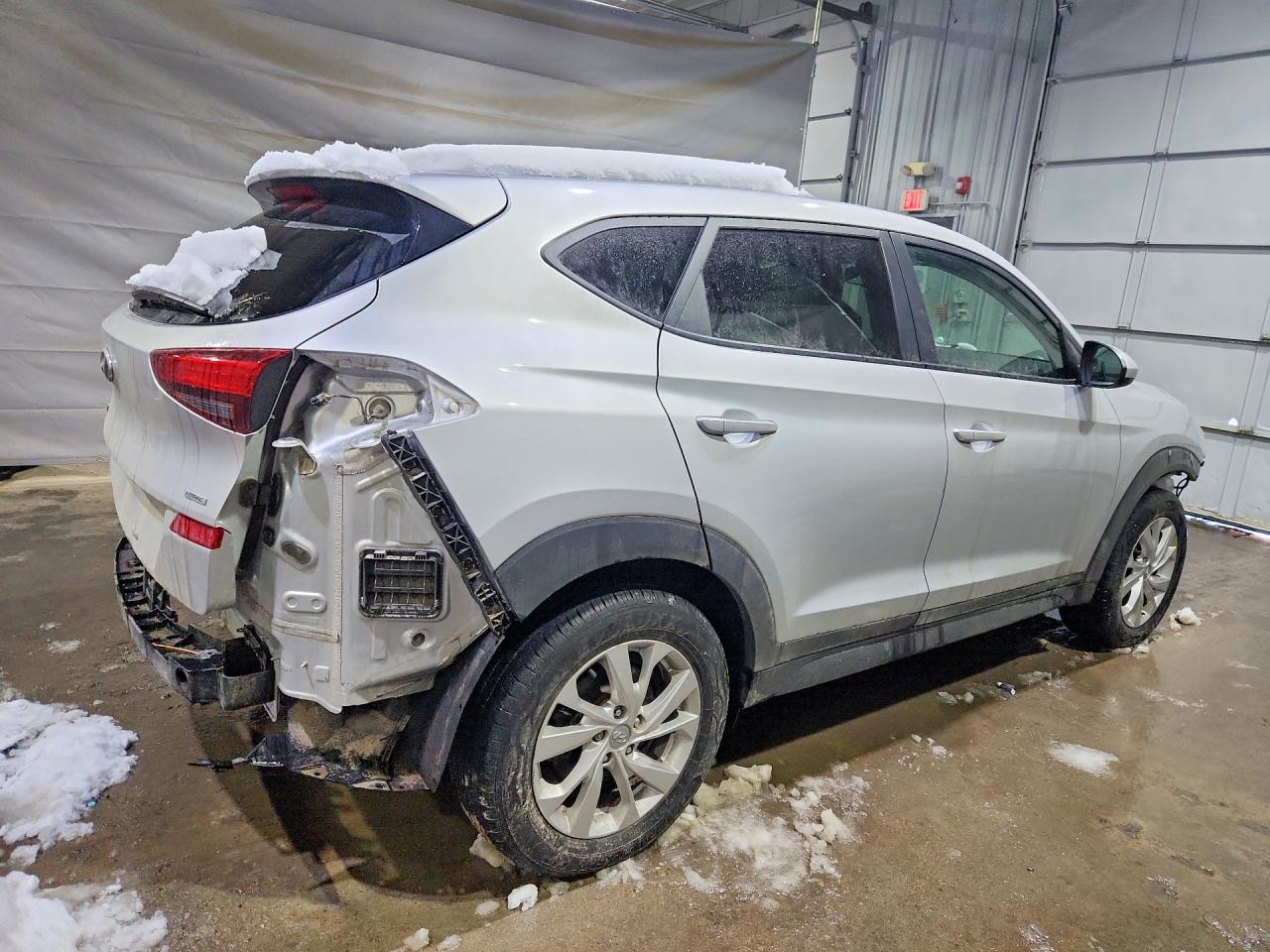 2019 HYUNDAI TUCSON SE photo 5