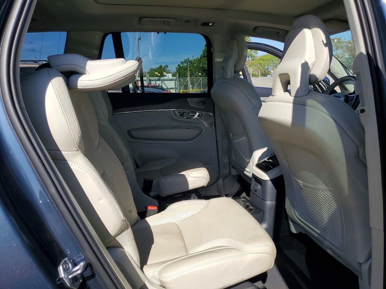 2021 VOLVO XC90 T8 RECHARGE INSCRIPTION photo 21