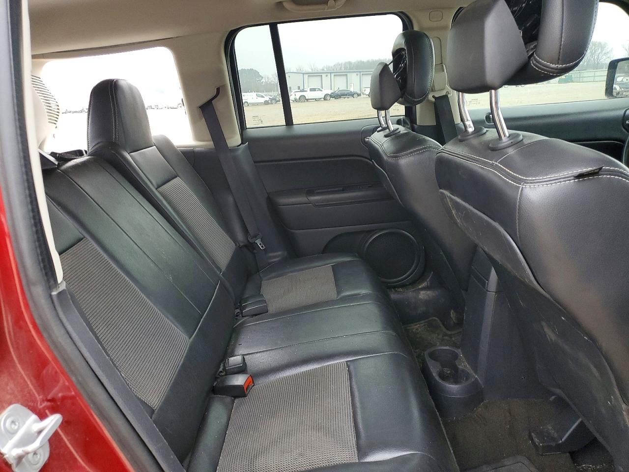 2014 JEEP PATRIOT LATITUDE photo 31