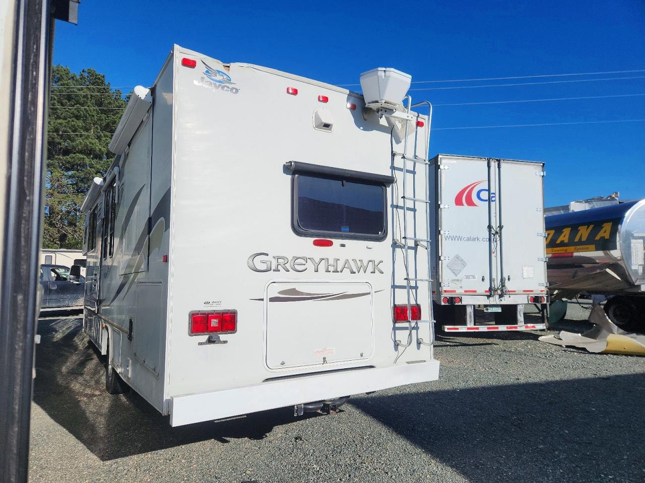2010 FORD GREYHAWK RV photo 3