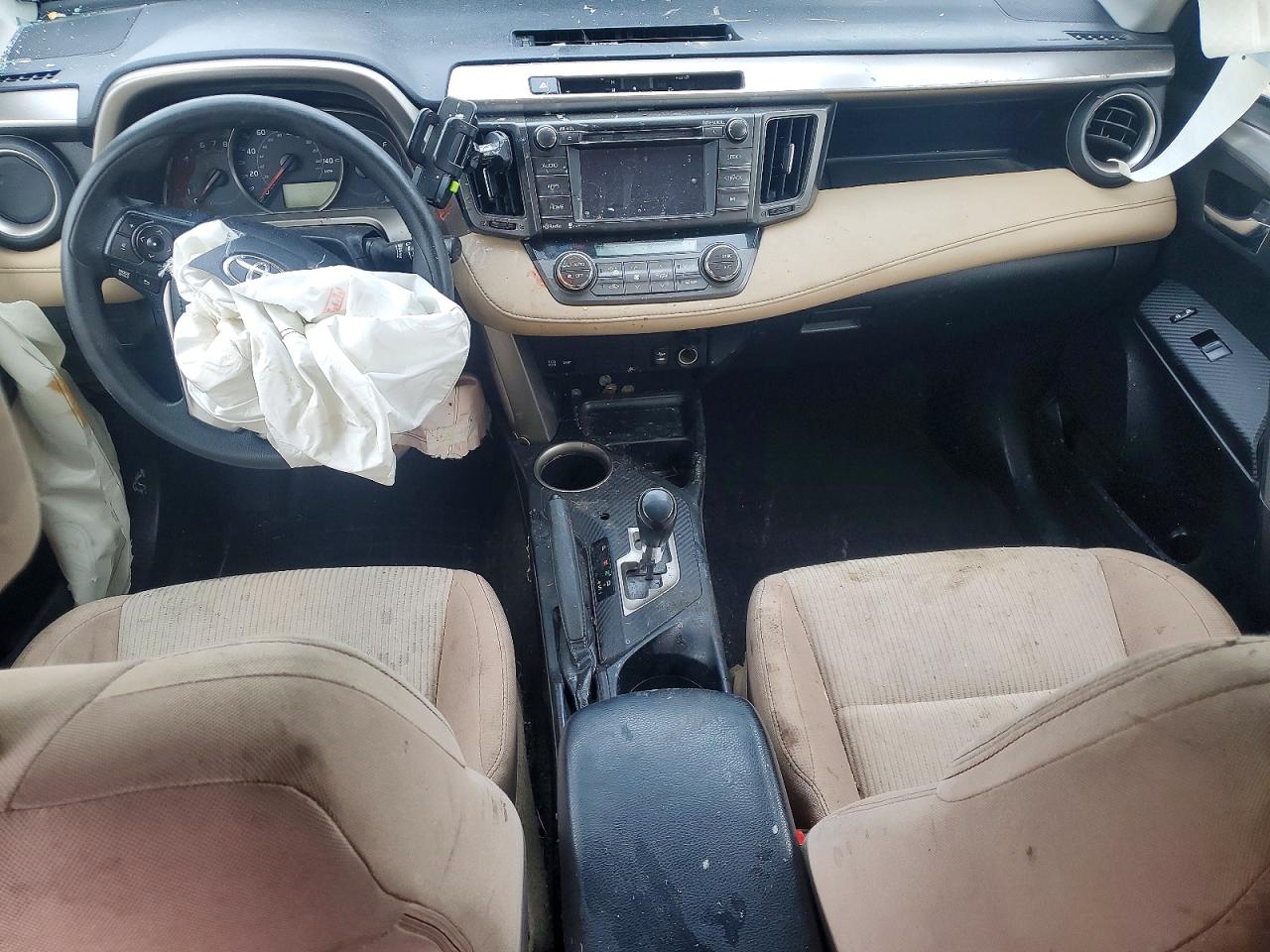2014 TOYOTA RAV4 XLE photo 8