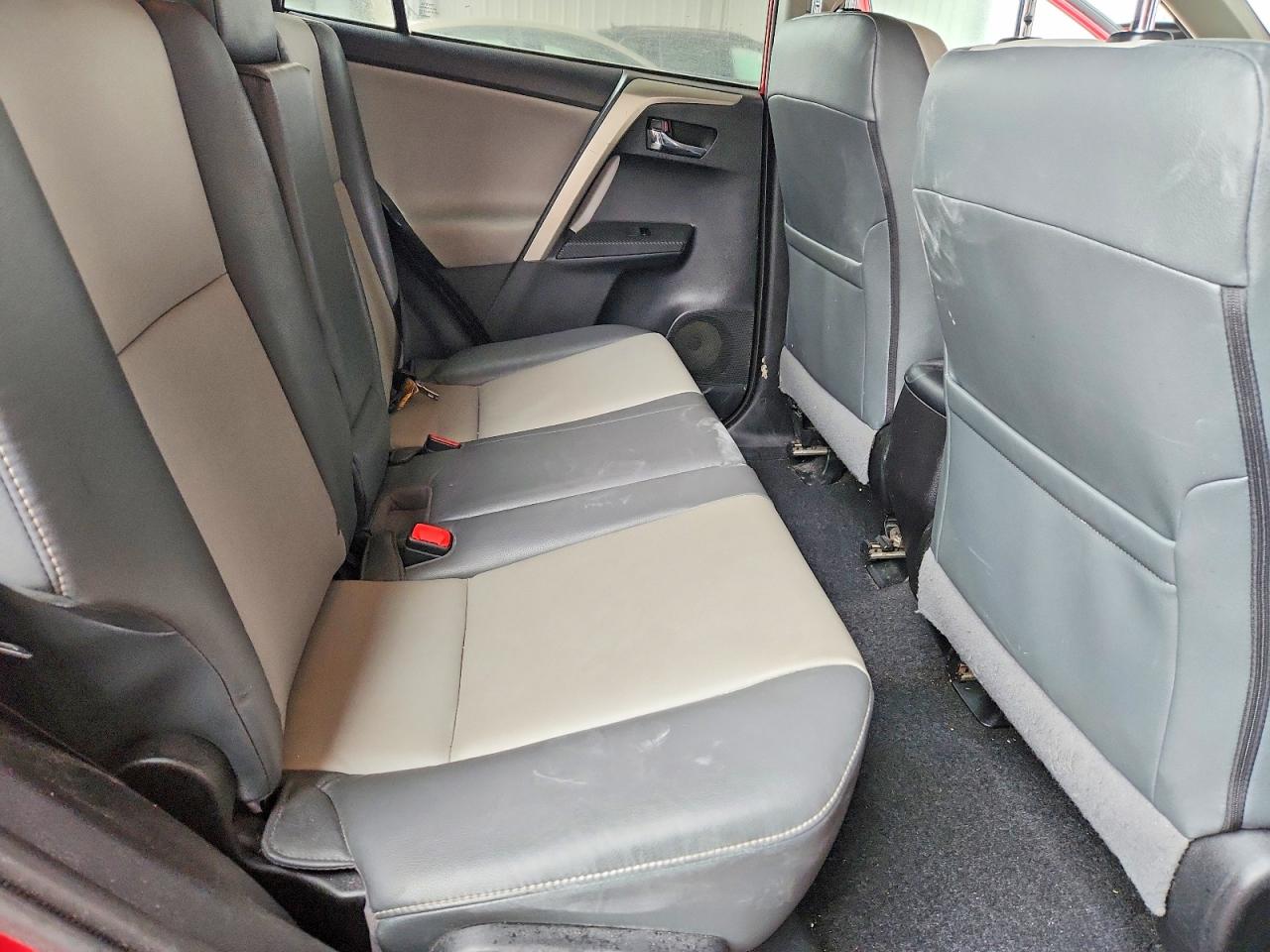 2015 TOYOTA RAV4 LIMITED photo 11