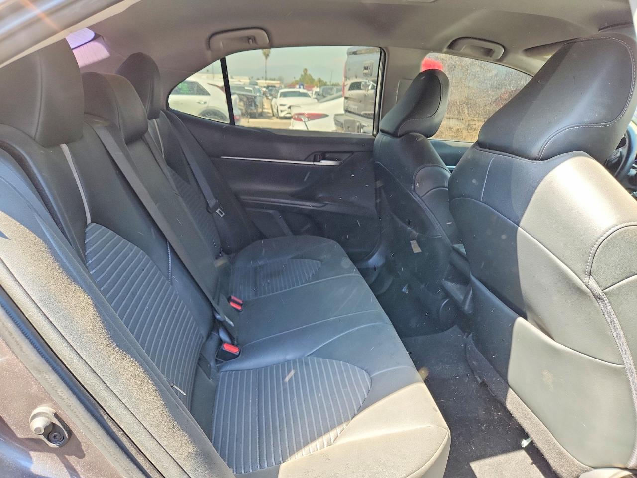 2021 TOYOTA CAMRY SE photo 28