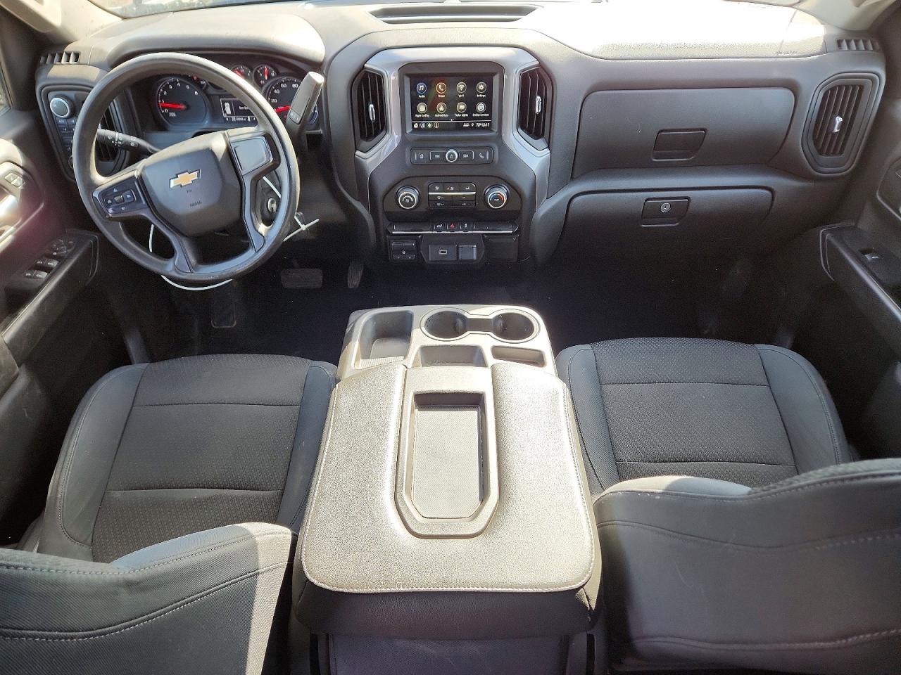 2019 CHEVROLET SILVERADO K1500 CUSTOM photo 15