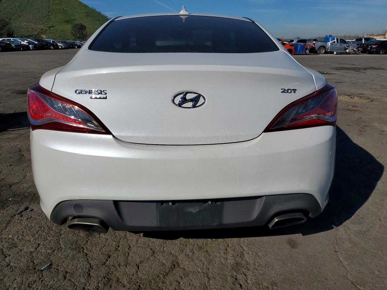 2013 HYUNDAI GENESIS COUPE 2.0T PREMIUM photo 6