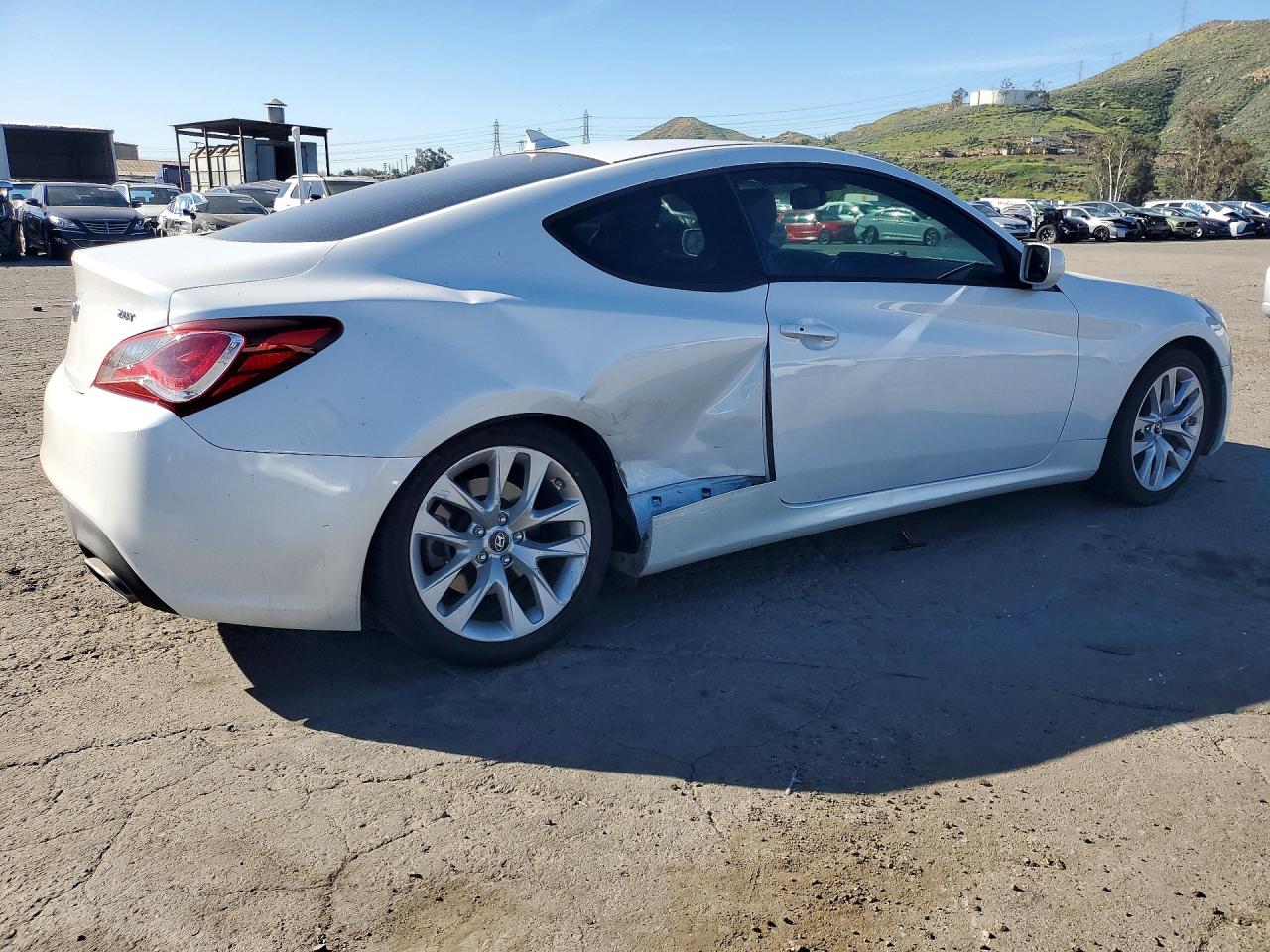 2013 HYUNDAI GENESIS COUPE 2.0T PREMIUM photo 3