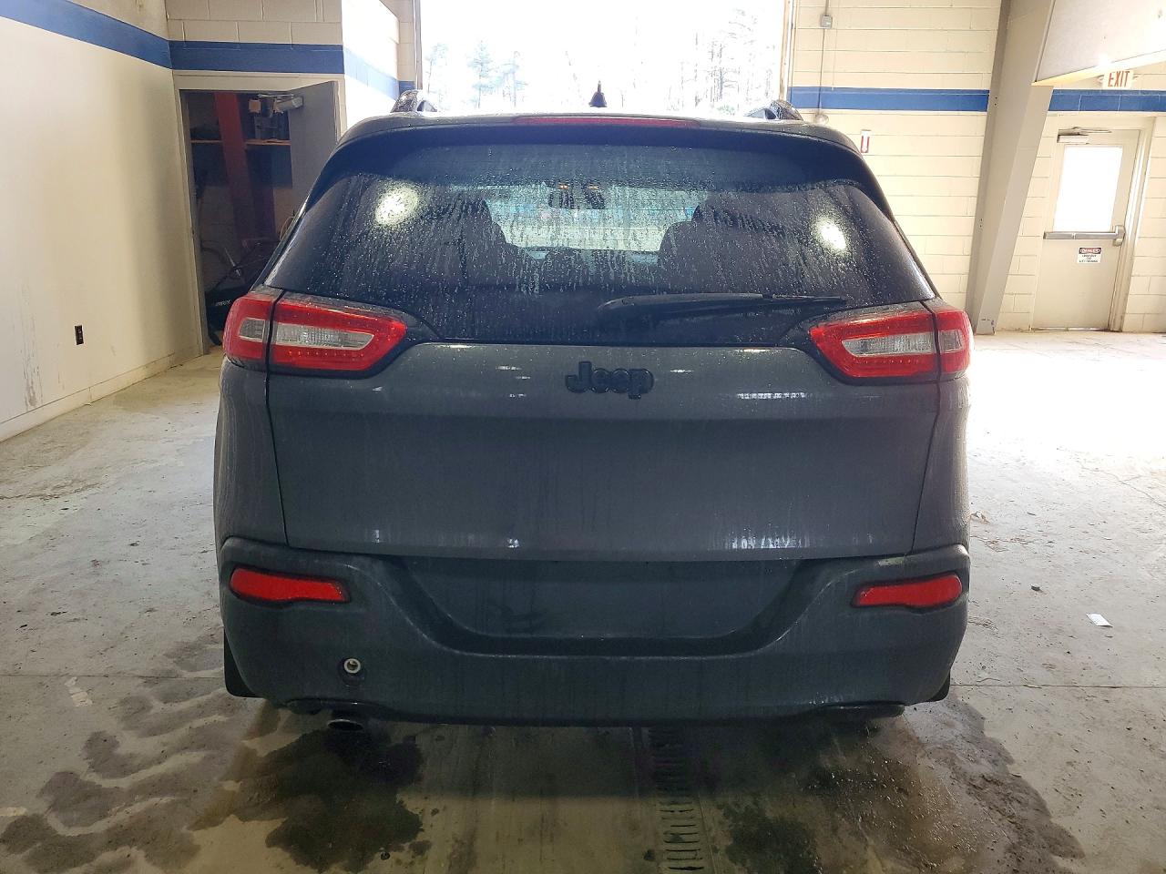 2016 JEEP CHEROKEE SPORT photo 6