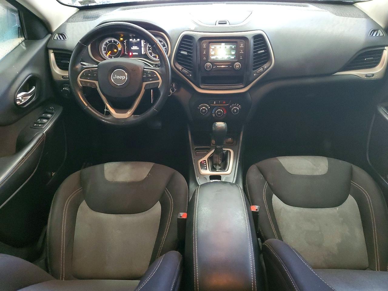 2016 JEEP CHEROKEE SPORT photo 8