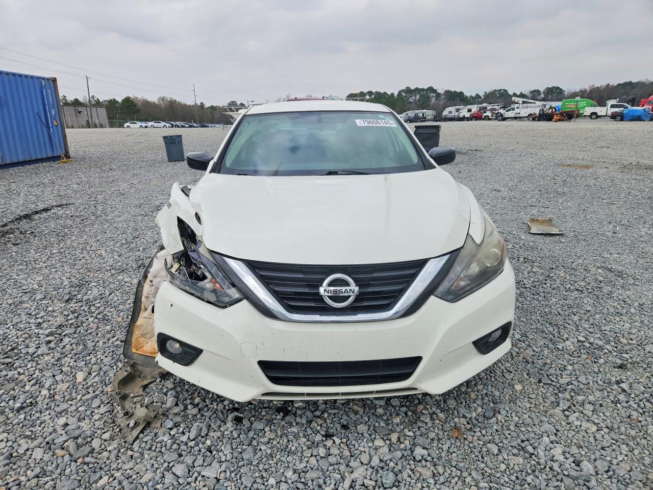 2017 NISSAN ALTIMA 2.5 SR photo 9