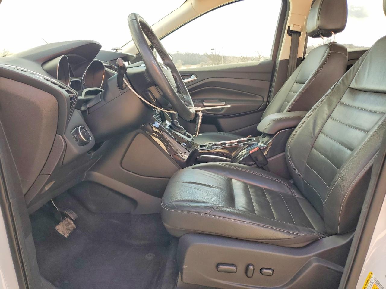 2016 FORD ESCAPE TITANIUM photo 19