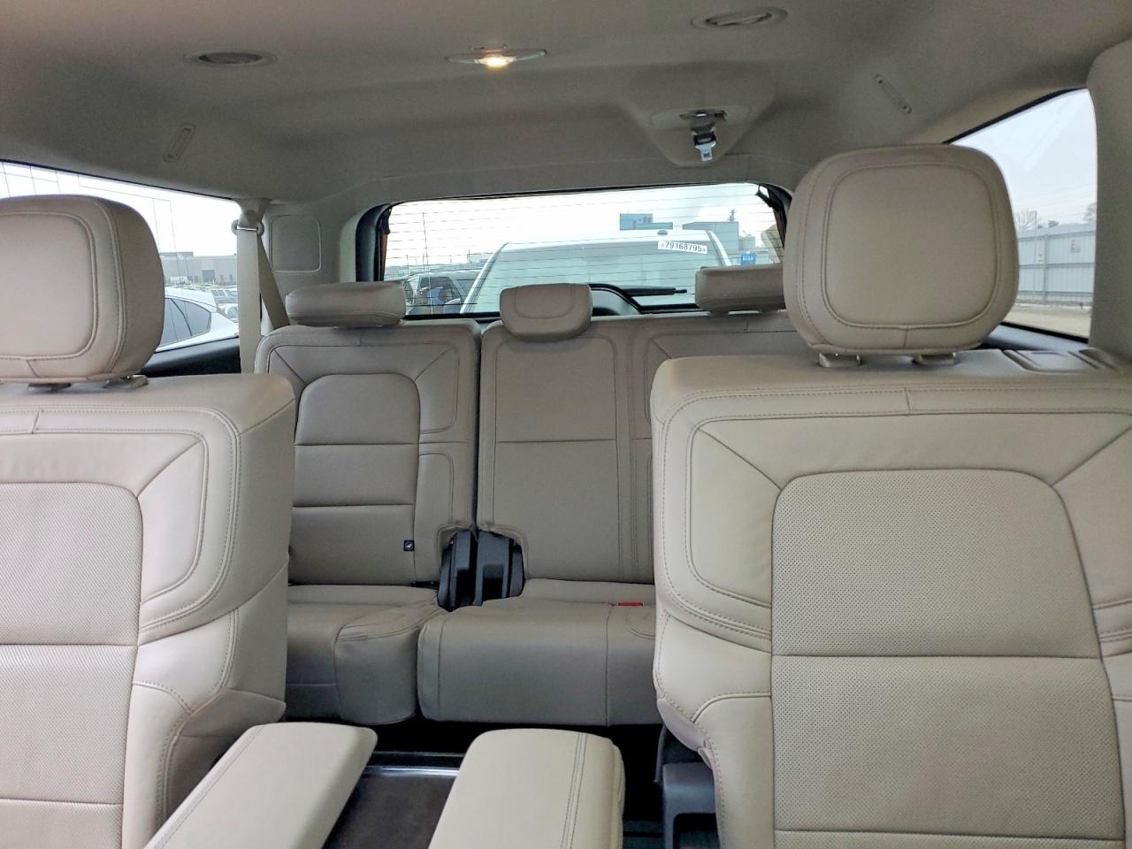 2024 LINCOLN NAVIGATOR L RESERVE photo 28