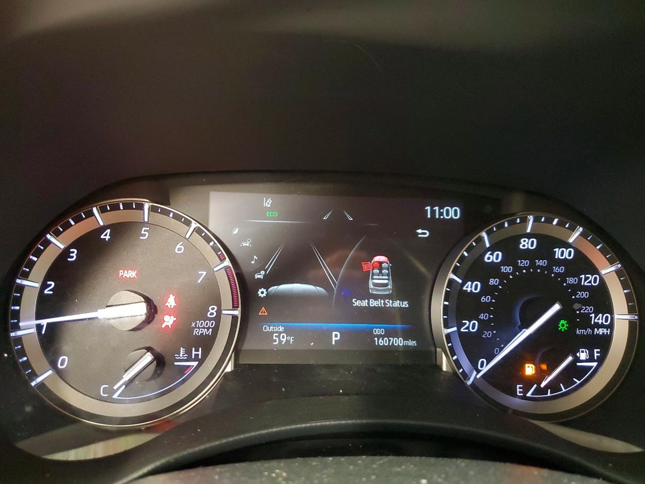 2022 TOYOTA HIGHLANDER XLE photo 9