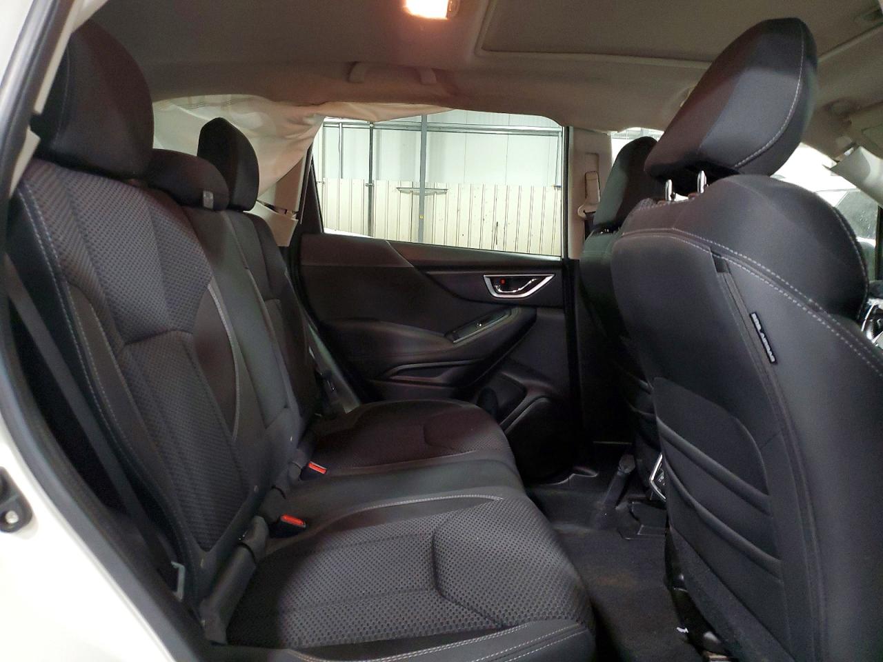 2019 SUBARU FORESTER PREMIUM photo 11