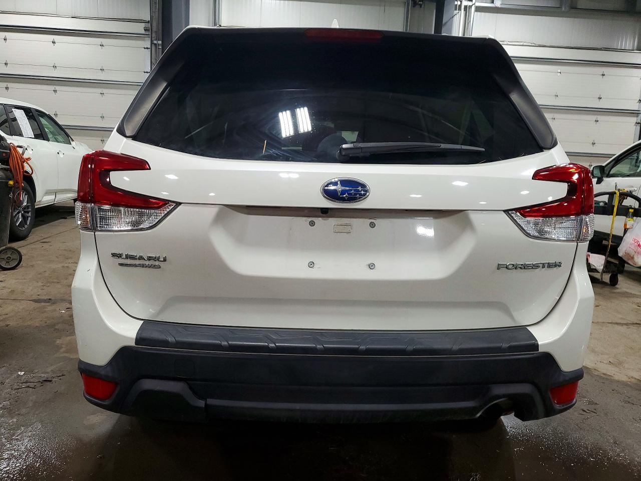 2019 SUBARU FORESTER PREMIUM photo 6