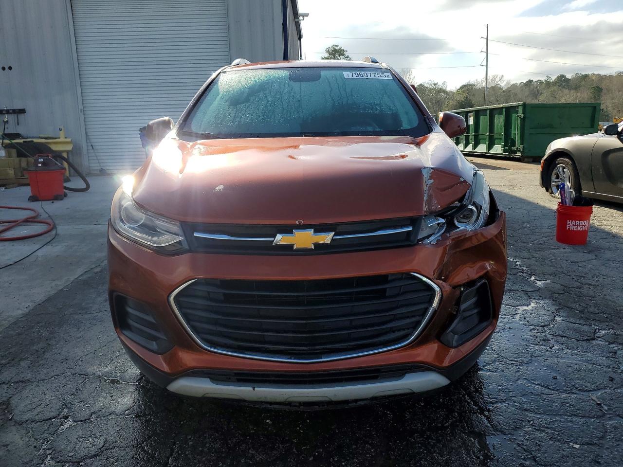 2019 CHEVROLET TRAX 1LT photo 5
