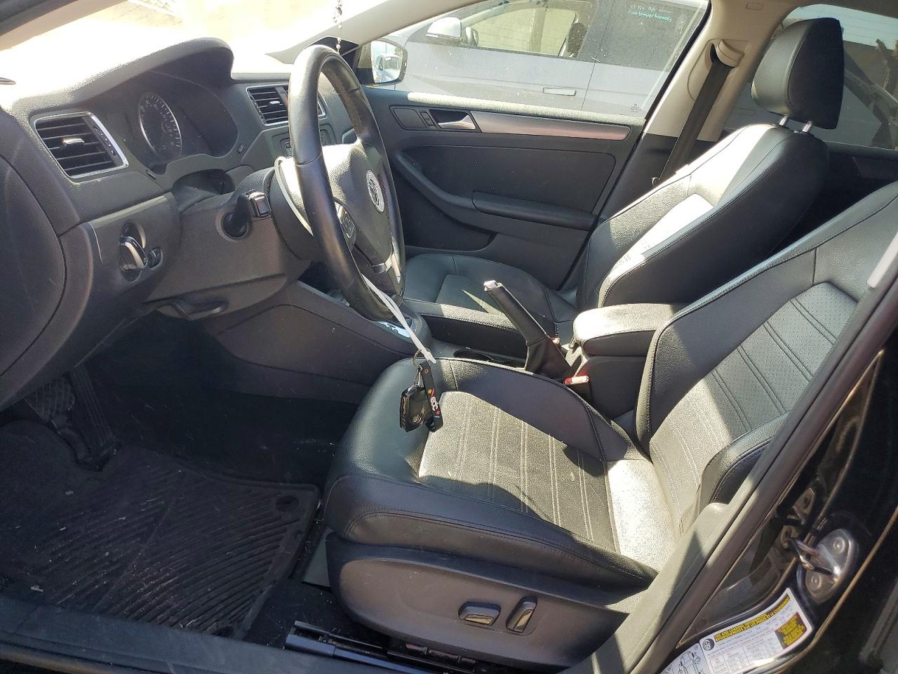 2014 VOLKSWAGEN JETTA SEL photo 13