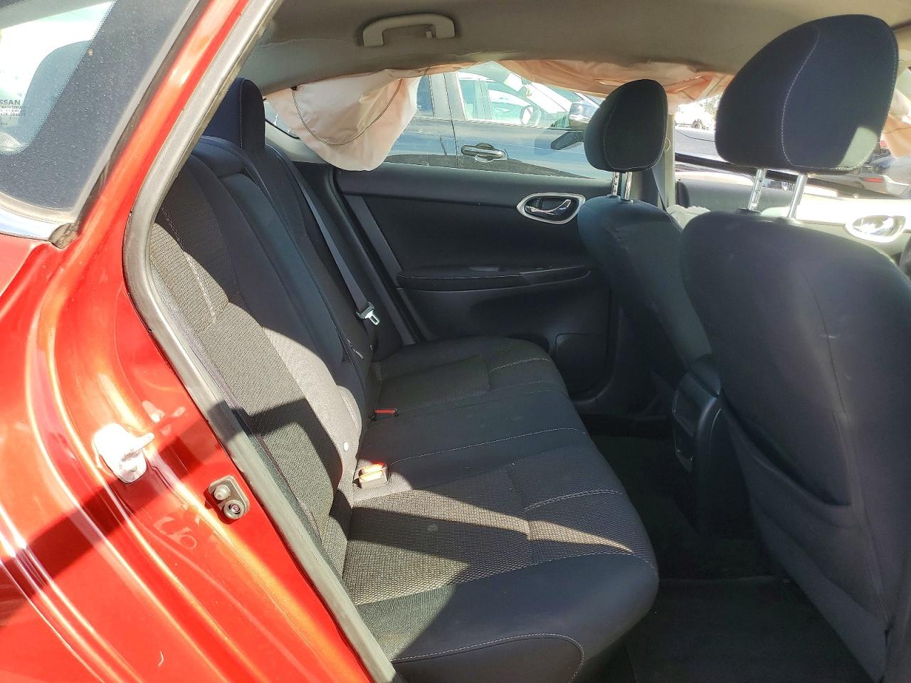 2014 NISSAN SENTRA S photo 28