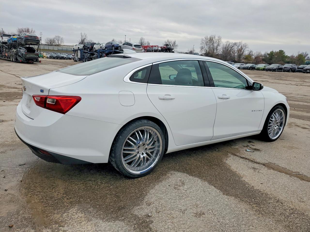 2016 CHEVROLET MALIBU HYBRID photo 5
