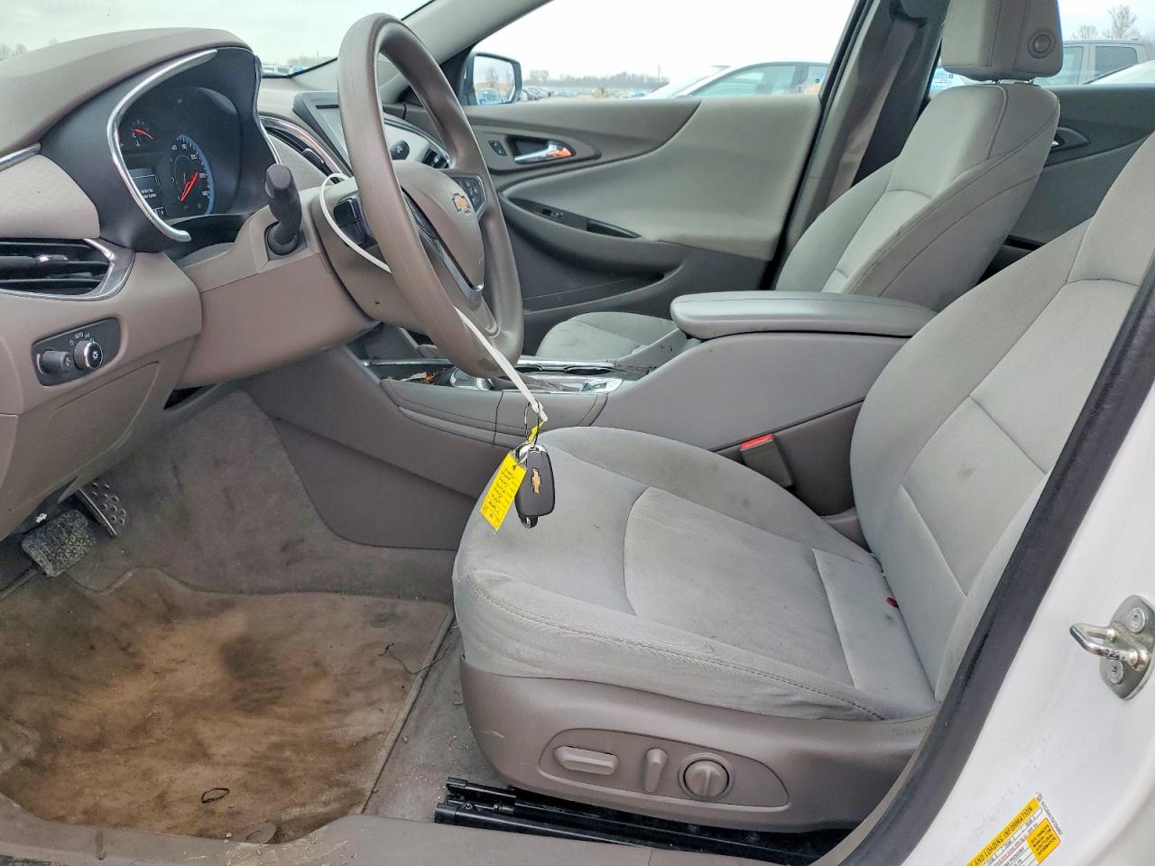 2016 CHEVROLET MALIBU HYBRID photo 13