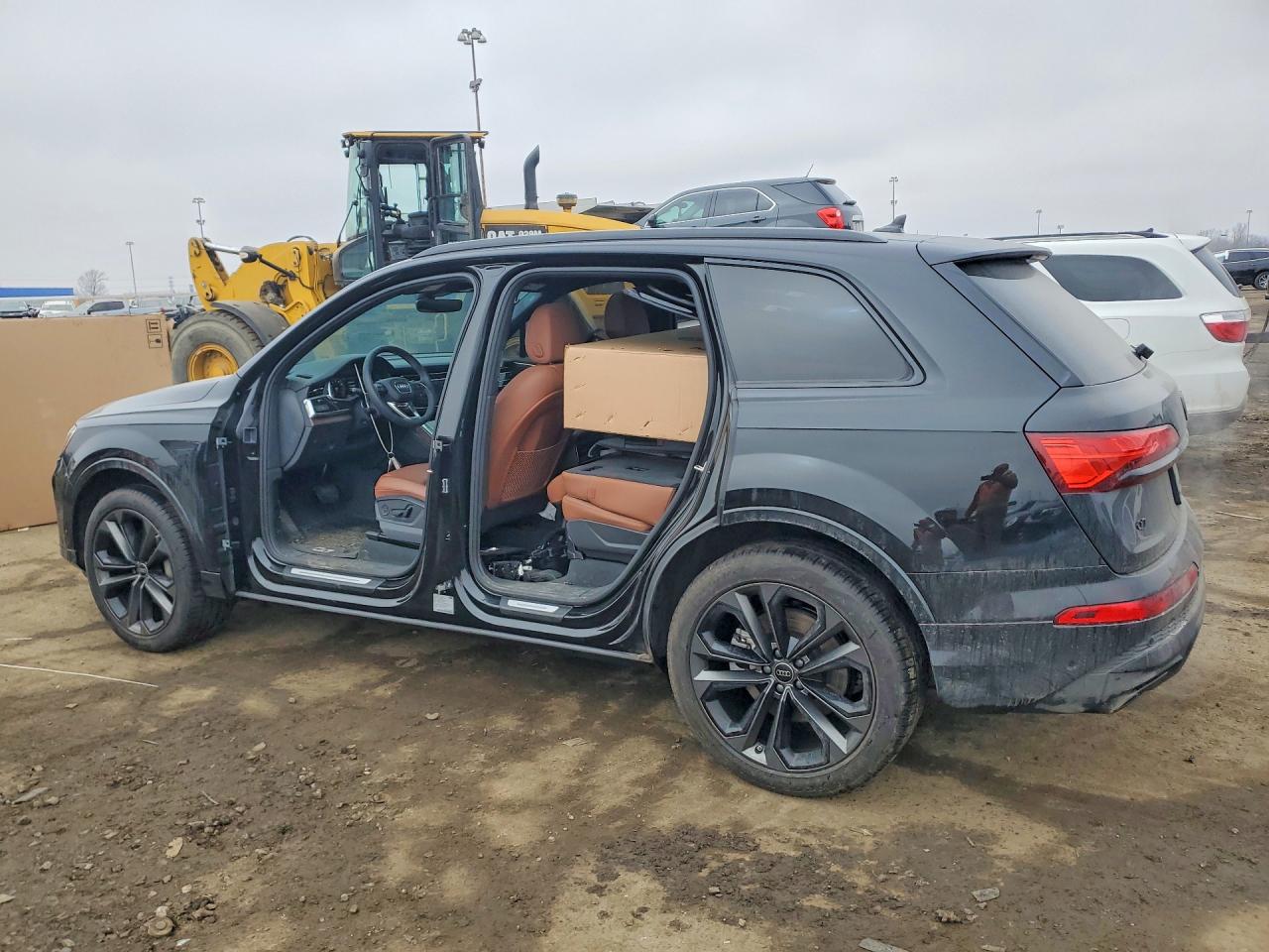 2025 AUDI Q7 PREMIUM PLUS photo 2