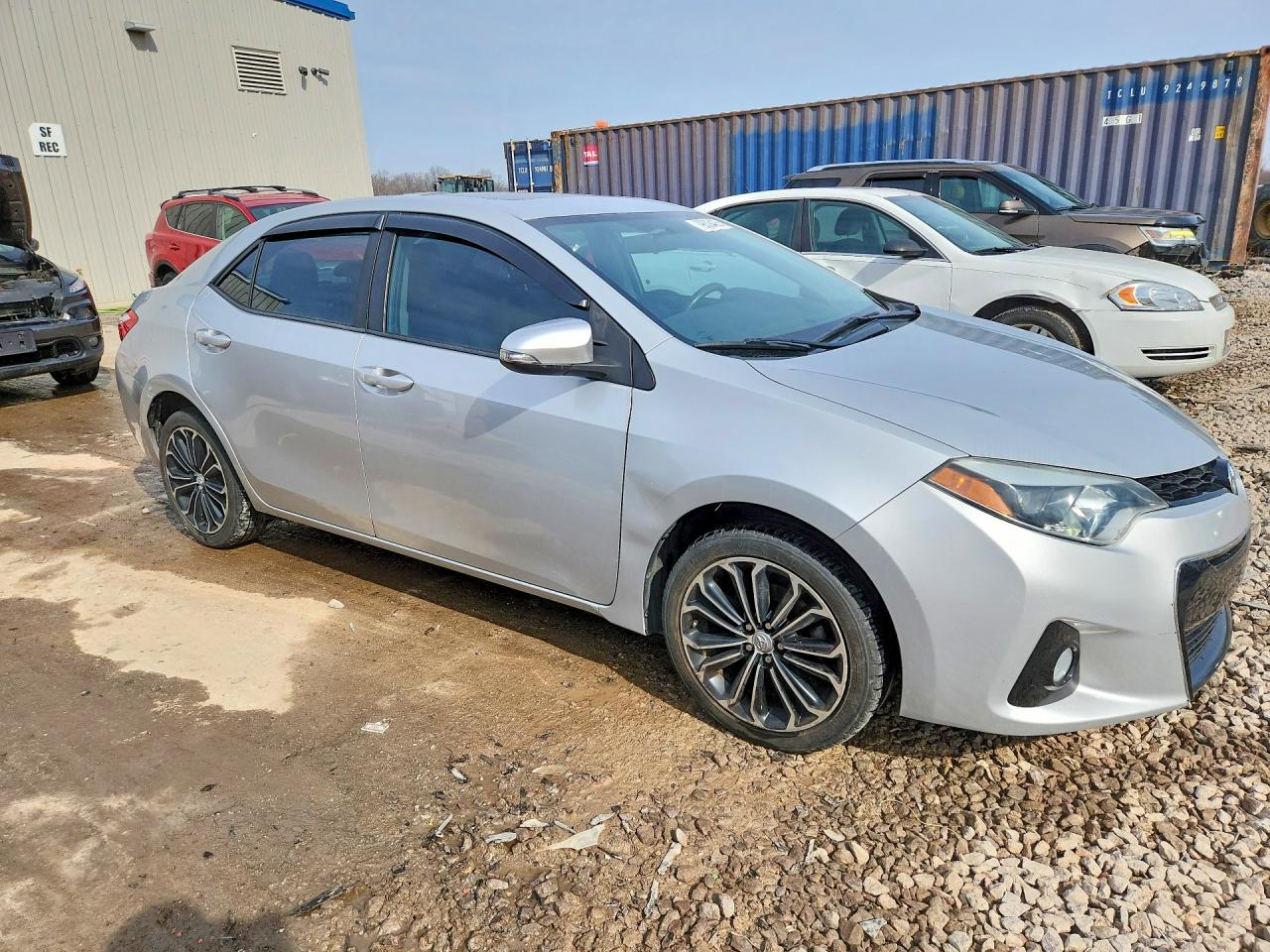 2015 TOYOTA COROLLA S PLUS photo 4