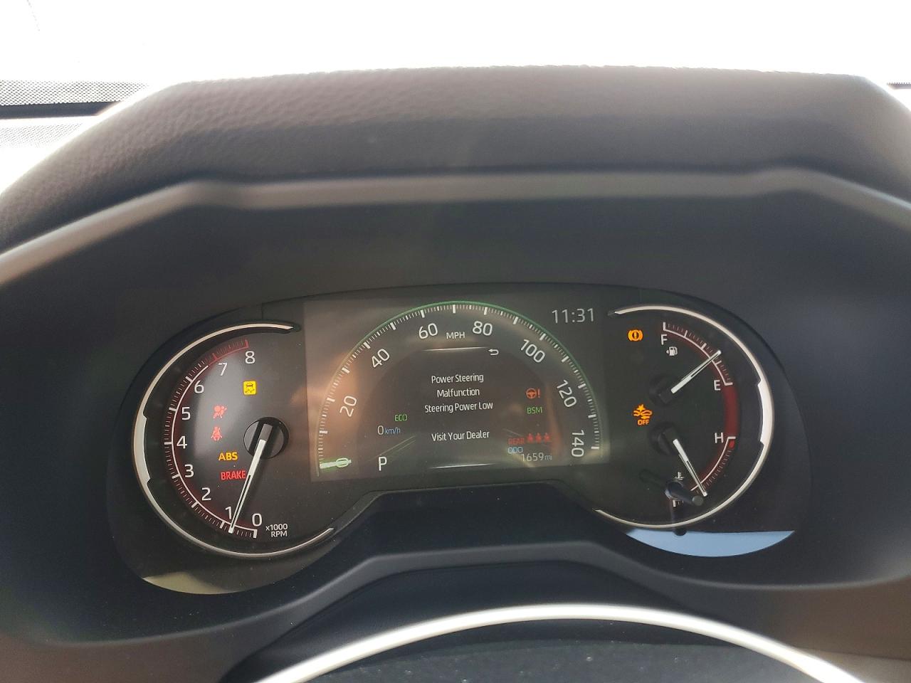 2025 TOYOTA RAV4 XLE PREMIUM photo 9