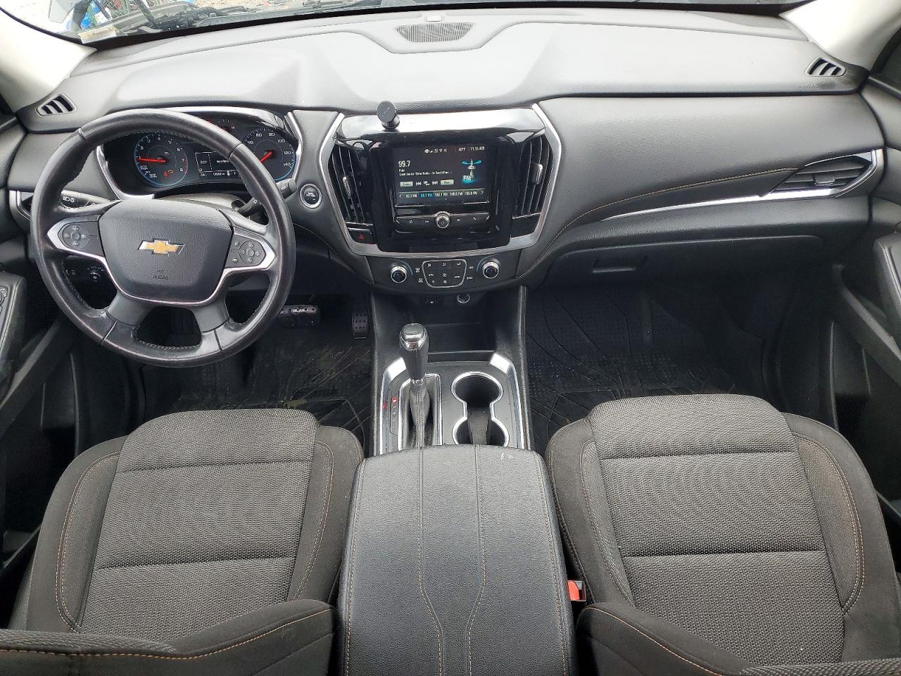 2019 CHEVROLET TRAVERSE LT photo 8