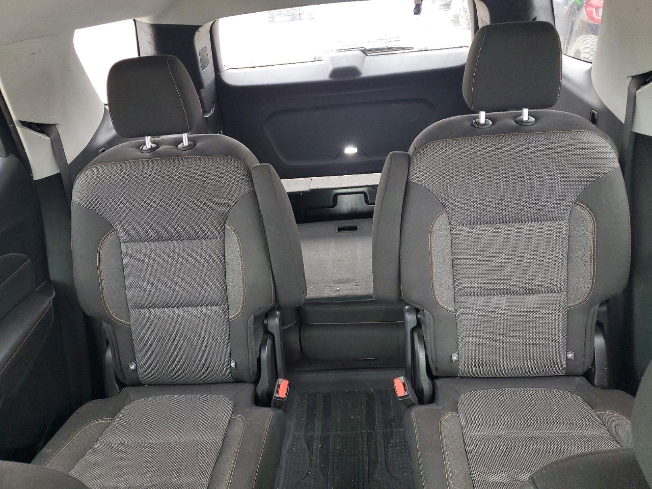 2019 CHEVROLET TRAVERSE LT photo 10