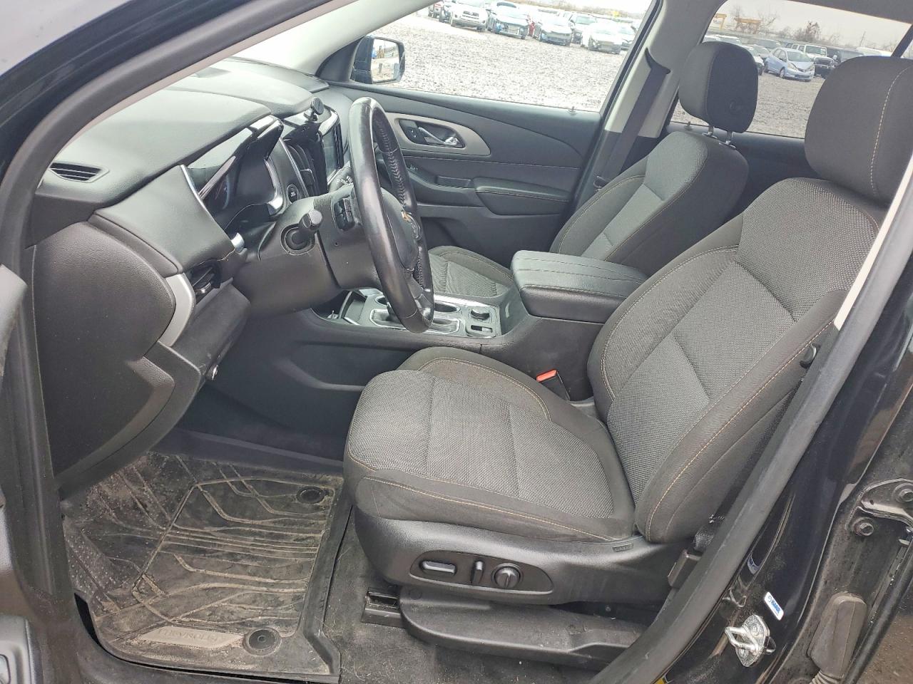 2019 CHEVROLET TRAVERSE LT photo 7
