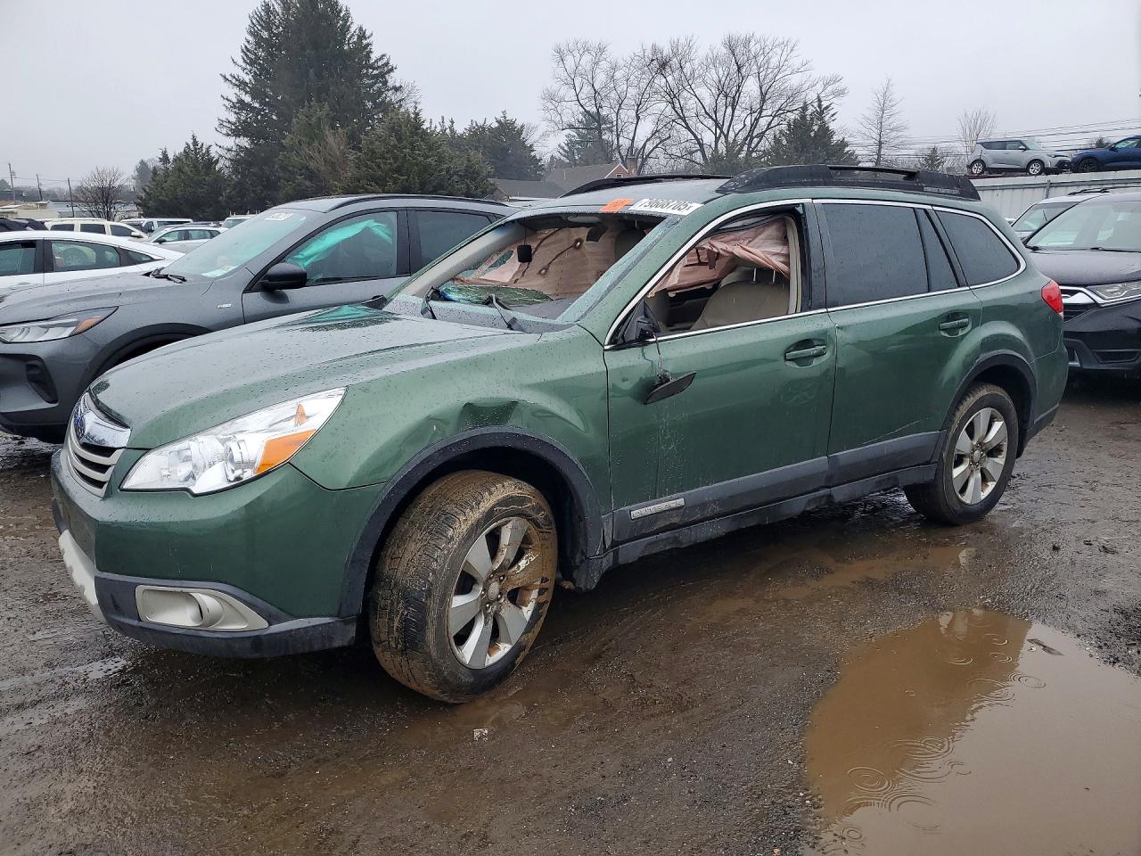 2010 SUBARU OUTBACK