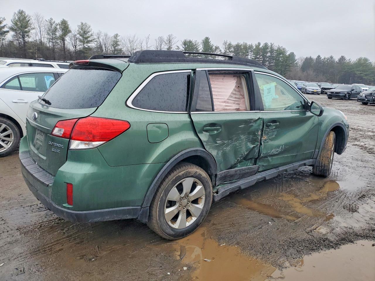 2010 SUBARU OUTBACK 3.6R LIMITED photo 3