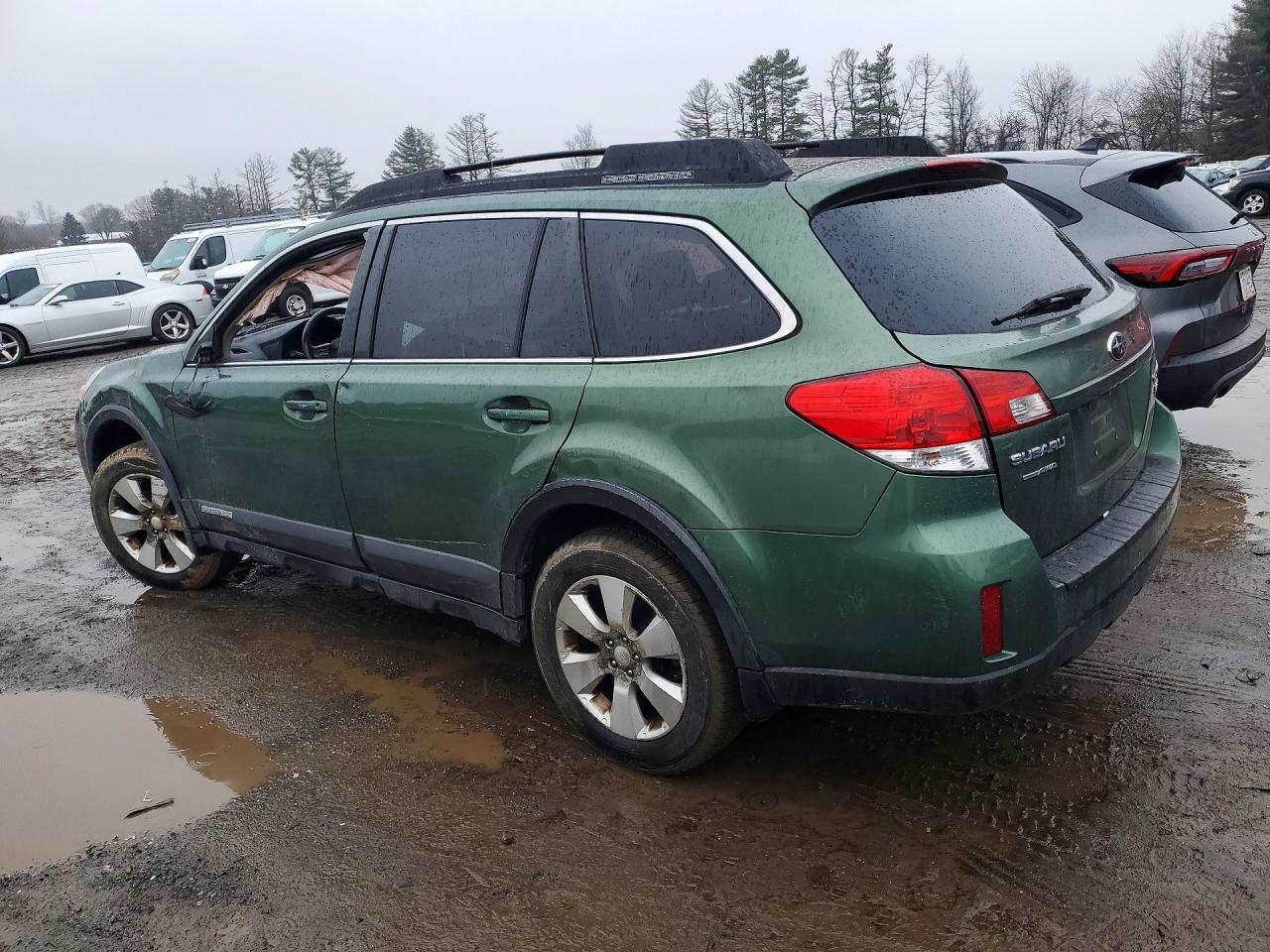 2010 SUBARU OUTBACK 3.6R LIMITED photo 2