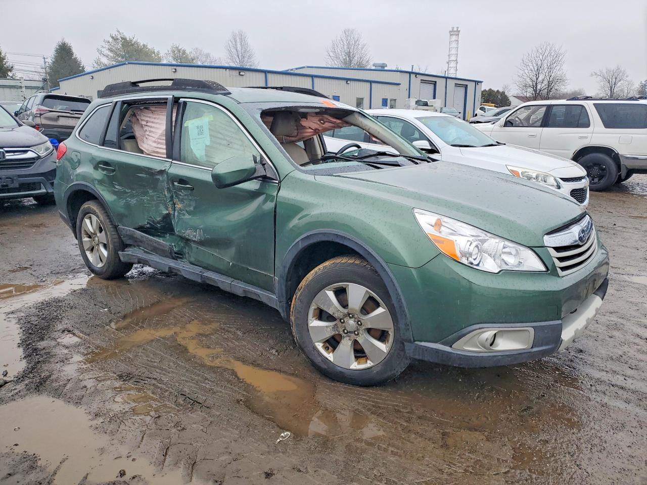 2010 SUBARU OUTBACK 3.6R LIMITED photo 4