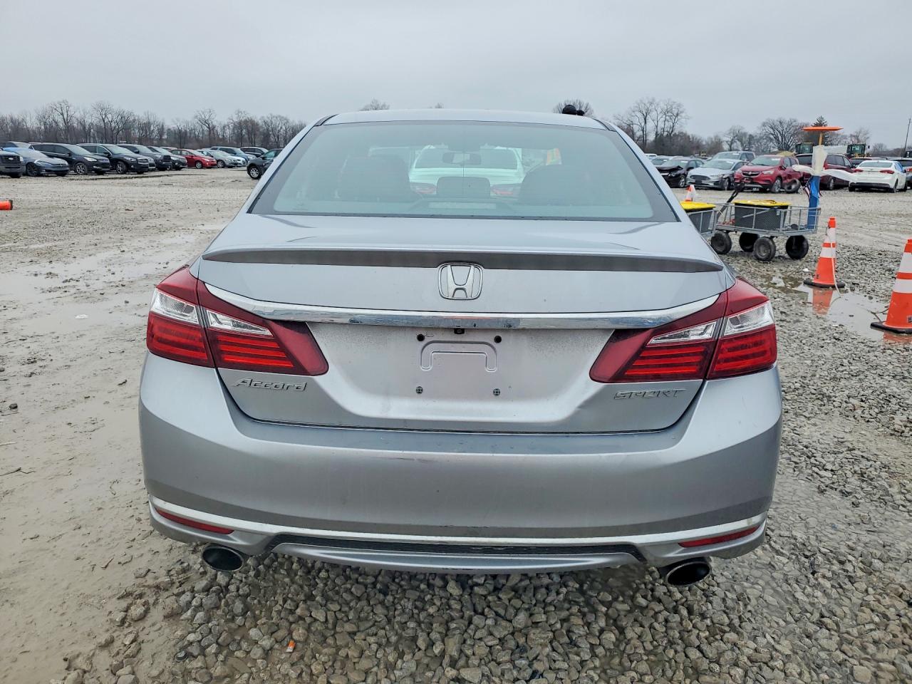 2016 HONDA ACCORD SPORT photo 11