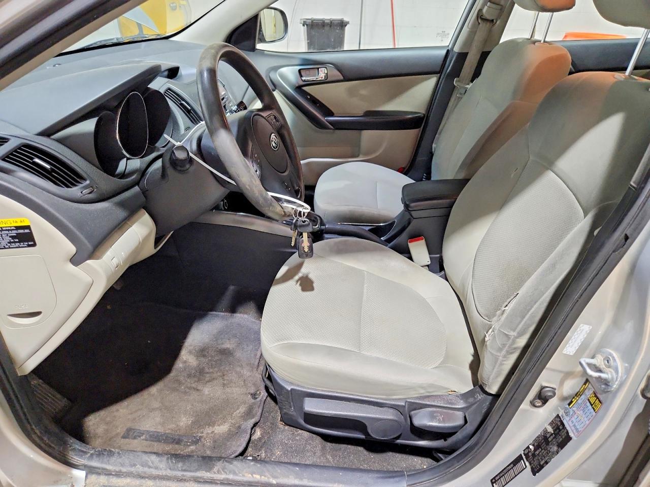 2013 KIA FORTE EX photo 19