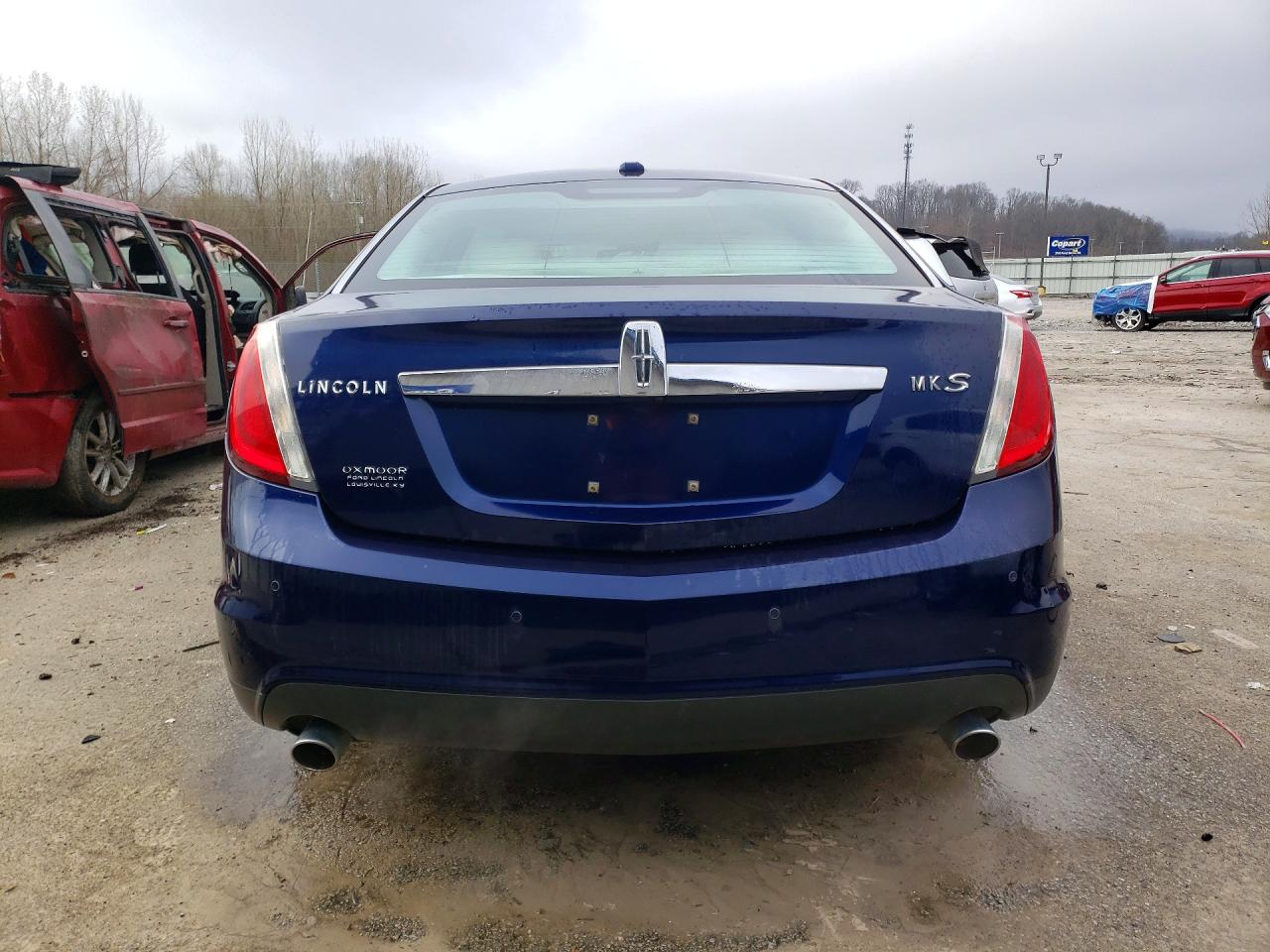 2011 LINCOLN MKS photo 11